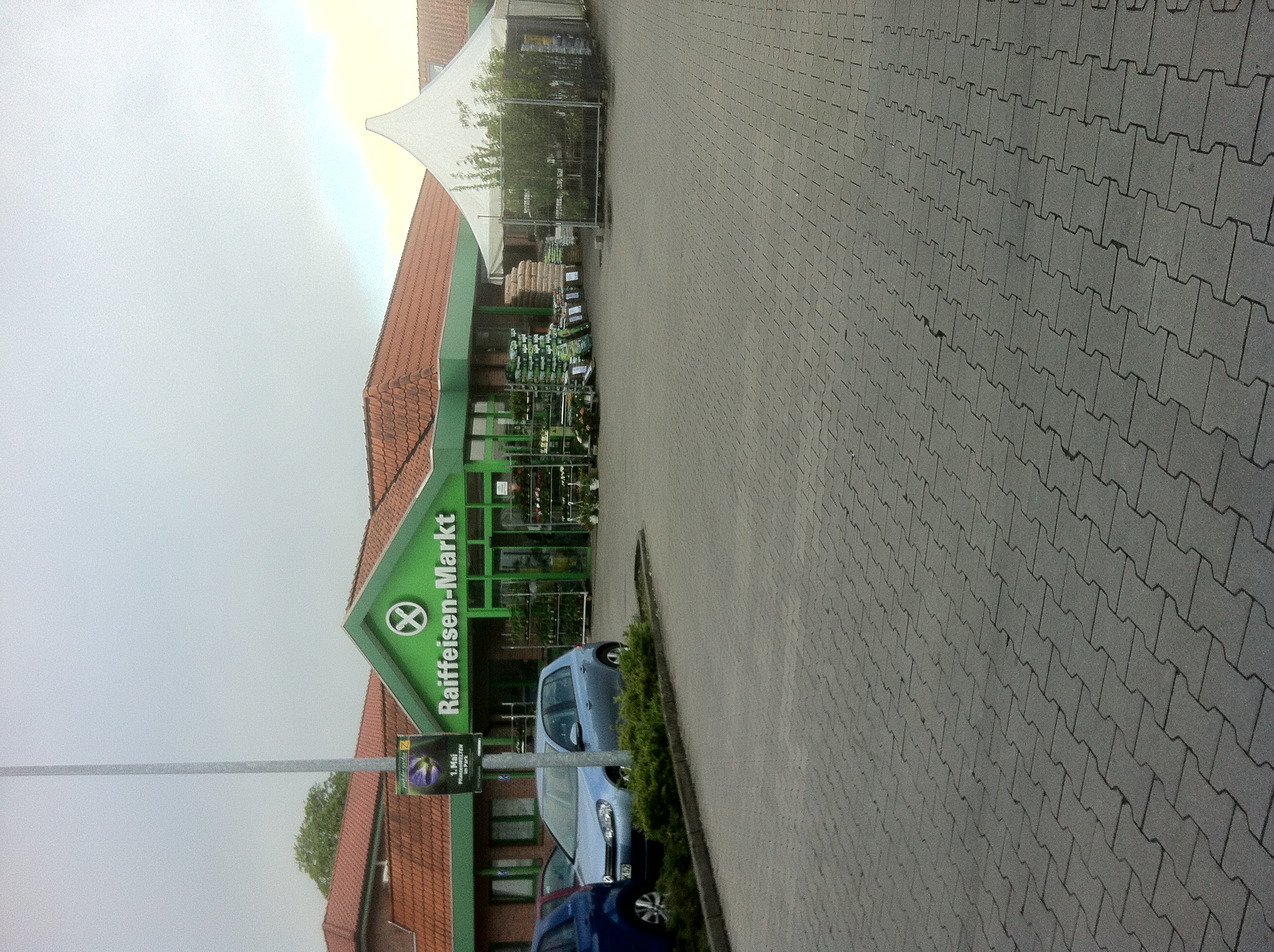Bild 1 Raiffeisen WarengenossenschaftAmmerland-OstFriesland eG in Wiefelstede