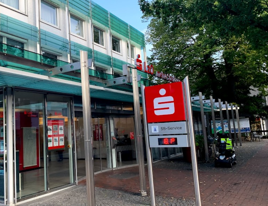 Bild 1 Landessparkasse zu Oldenburg Geldautomat in Bad Zwischenahn