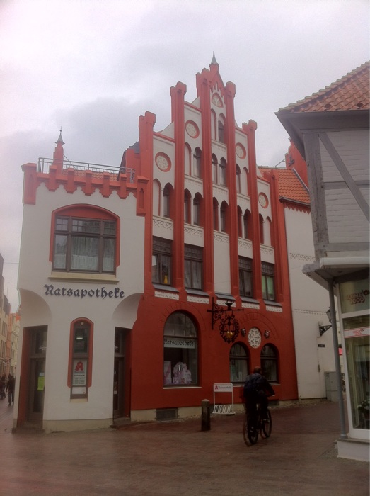 Bild 5 Ratsapotheke in Wismar