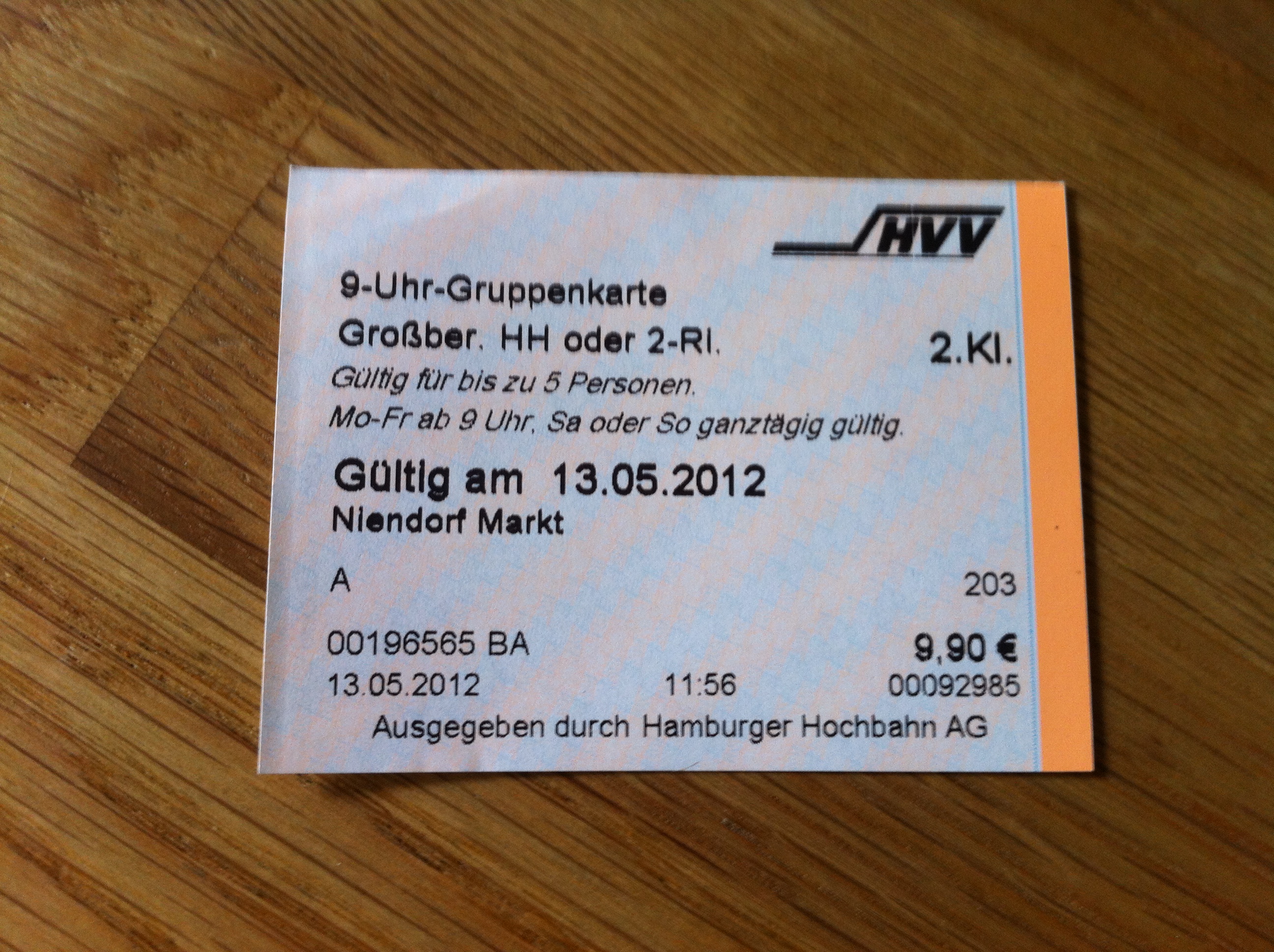 Gruppen Fahrkarte vom HVV der Hamburger Hochbahn