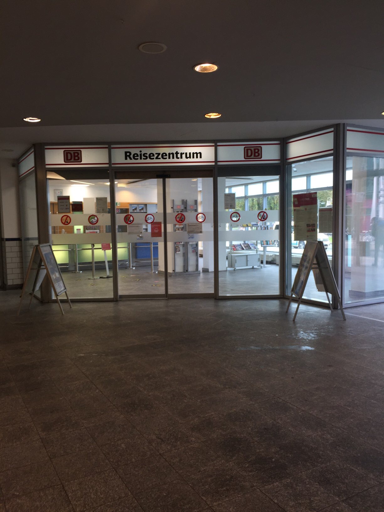 Bild 2 DB Reisezentrum in Delmenhorst