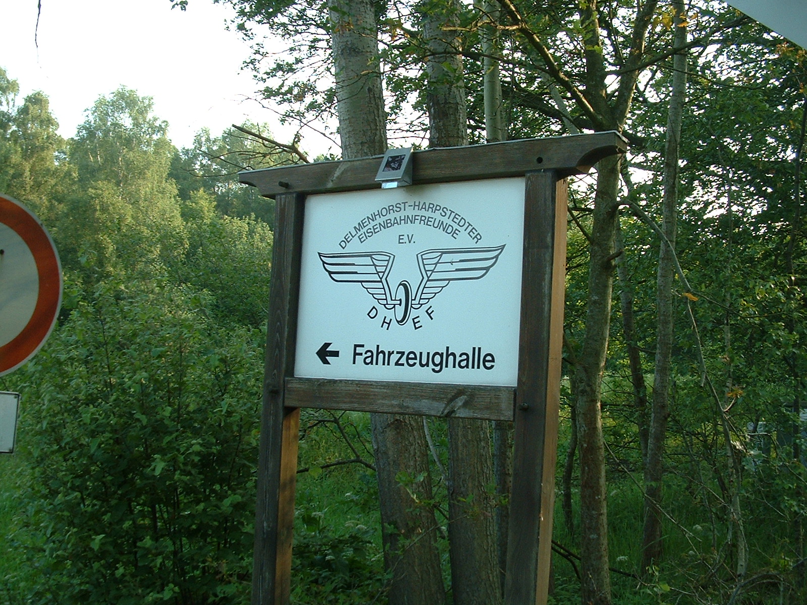 Schild der Eisenbahnfreunde