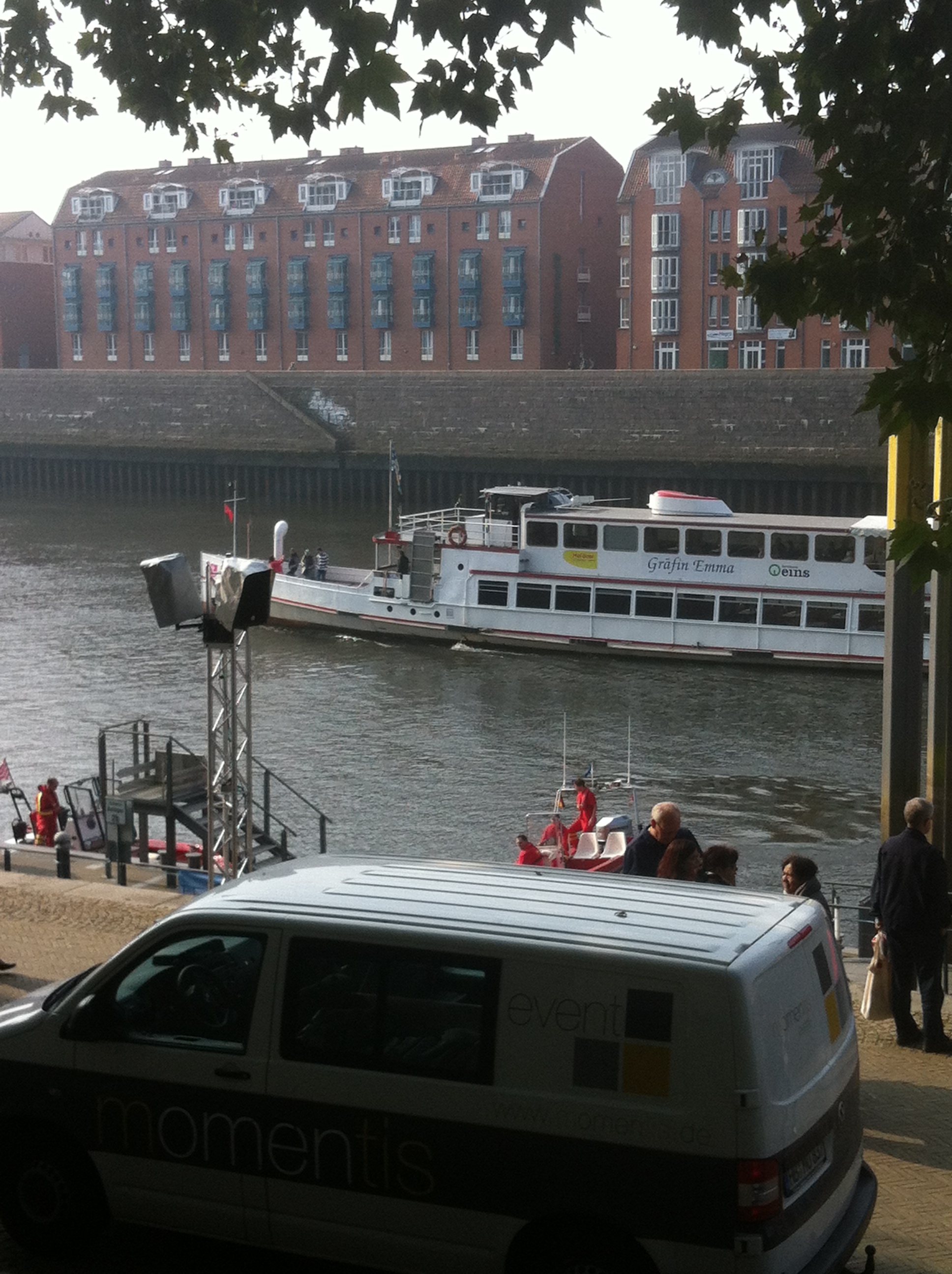 Gr&auml;fin Emma auf der Weser