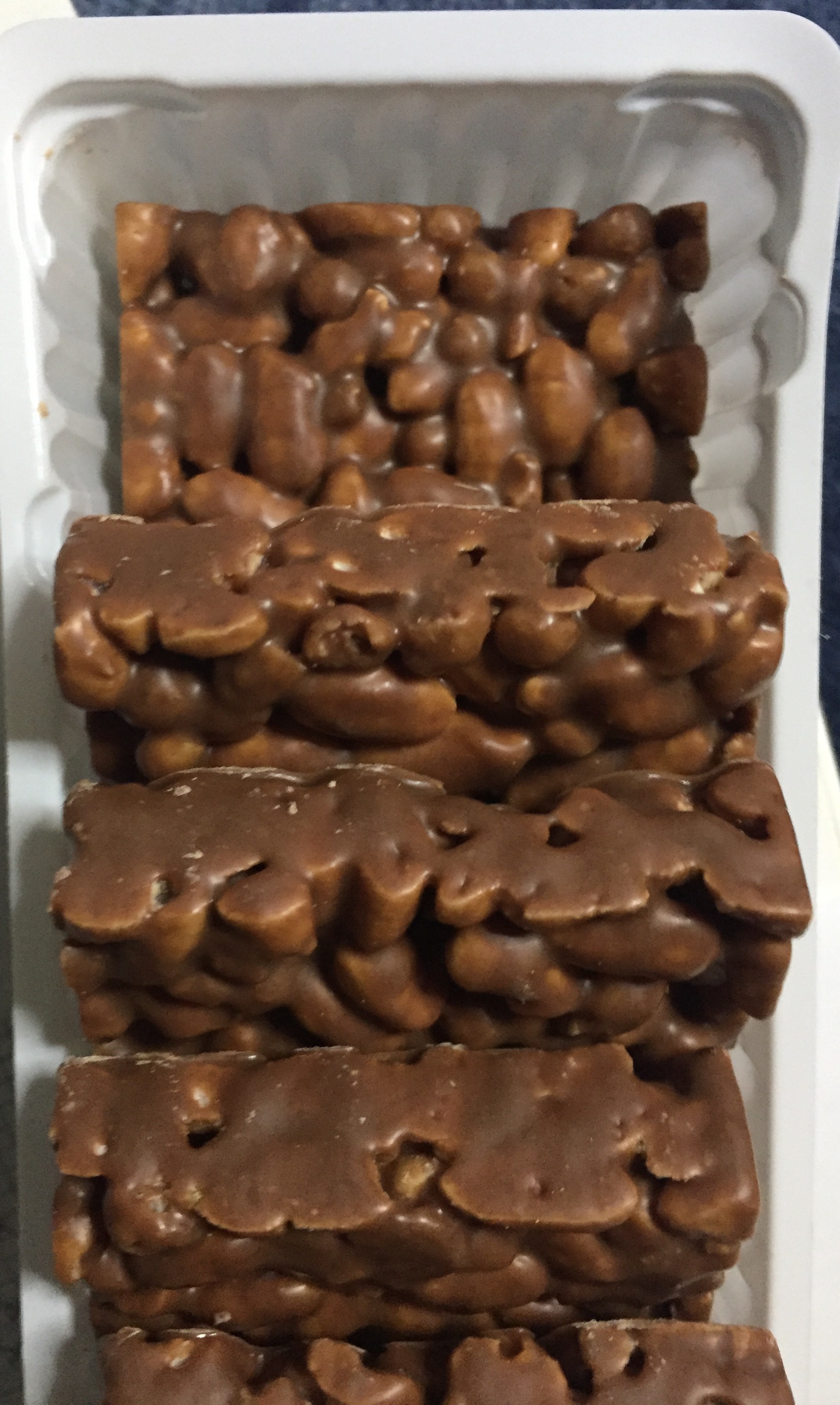 Puffreis-Schokoladen-Snack