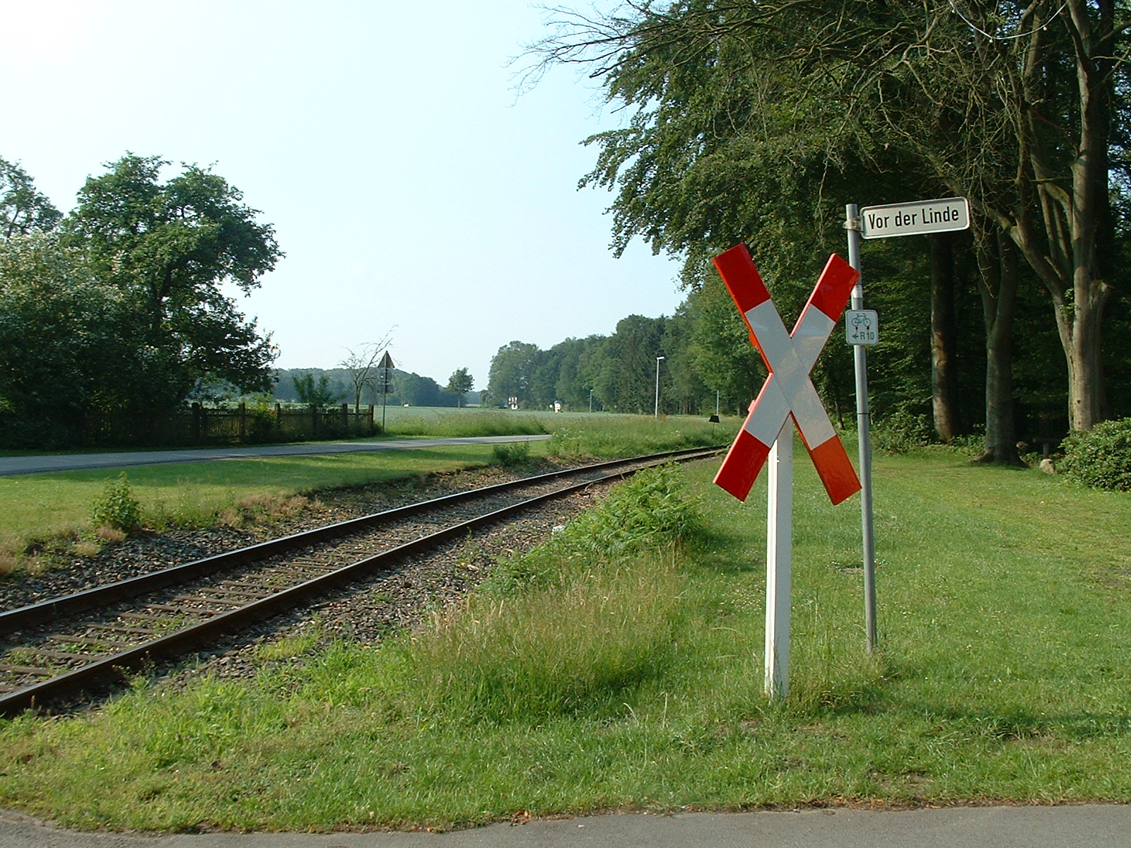 Die Fahrtstrecke von Jan Harpstedt - 1. Ziel der Bahnhof in Dünsen Bahnübergang