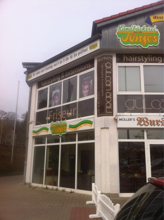 Bild 2 Hairstyling & Extensions in Delmenhorst