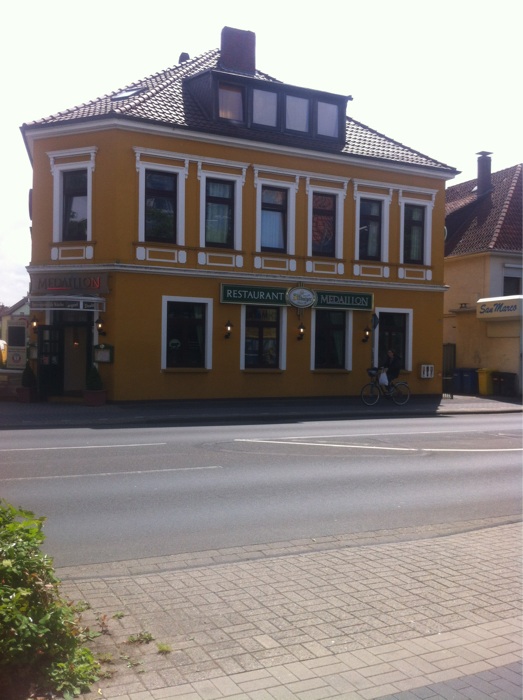 Bild 3 Medaillon Inh. Zeljko Bilic in Oldenburg (Oldenburg)