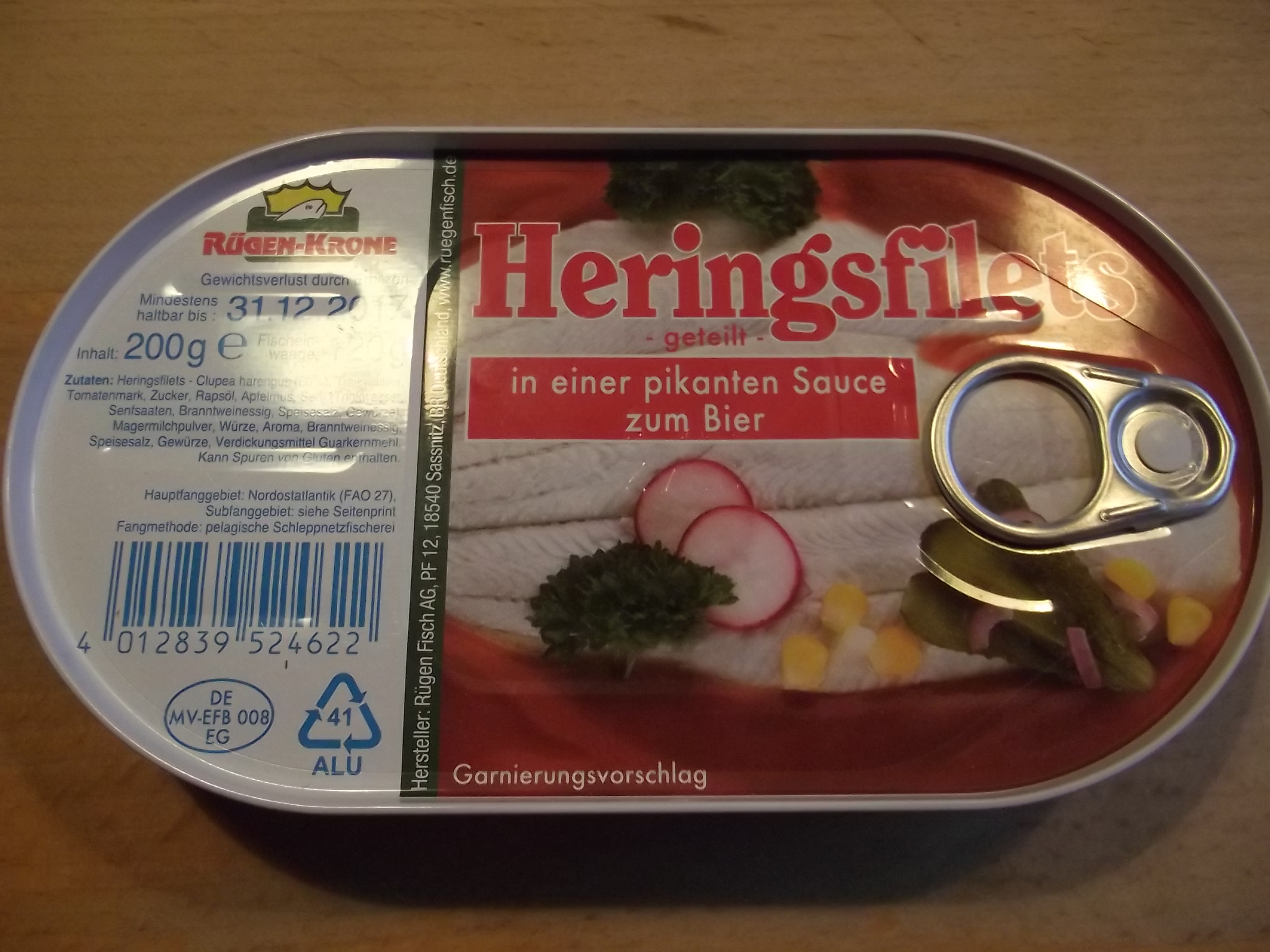 Heringsfilets in einer pikanten Sauce zum Bier von Rügen Fisch