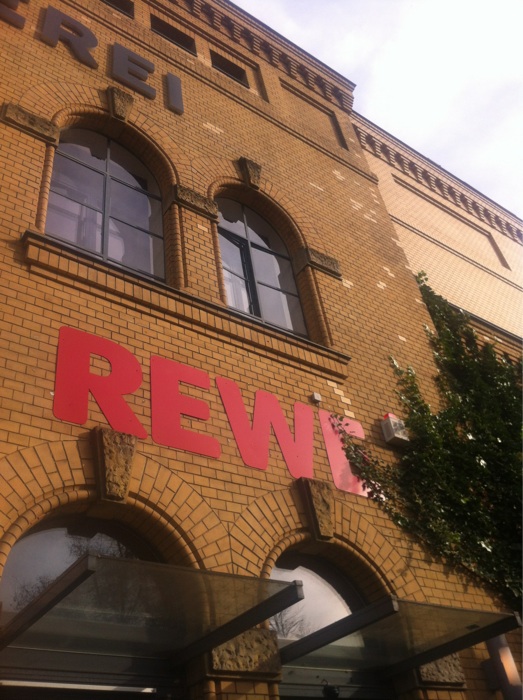 Bild 4 REWE in Berlin