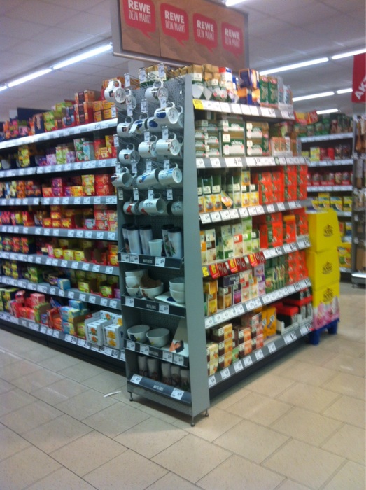 Bild 1 REWE in Bremen