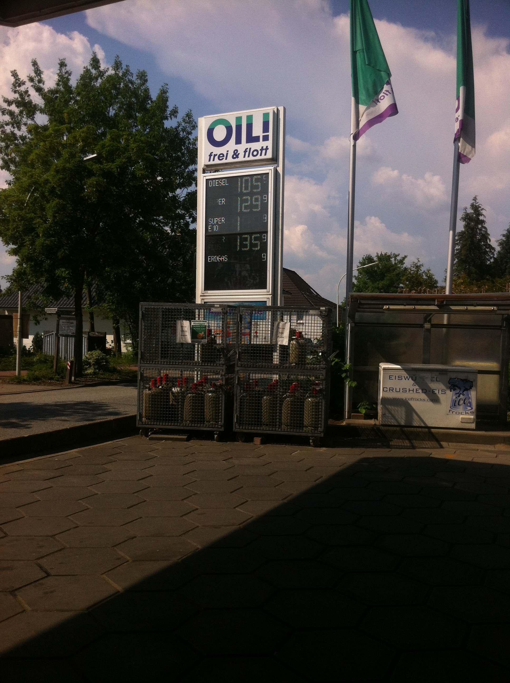 Bild 1 OIL! Tankstelle in Schenefeld