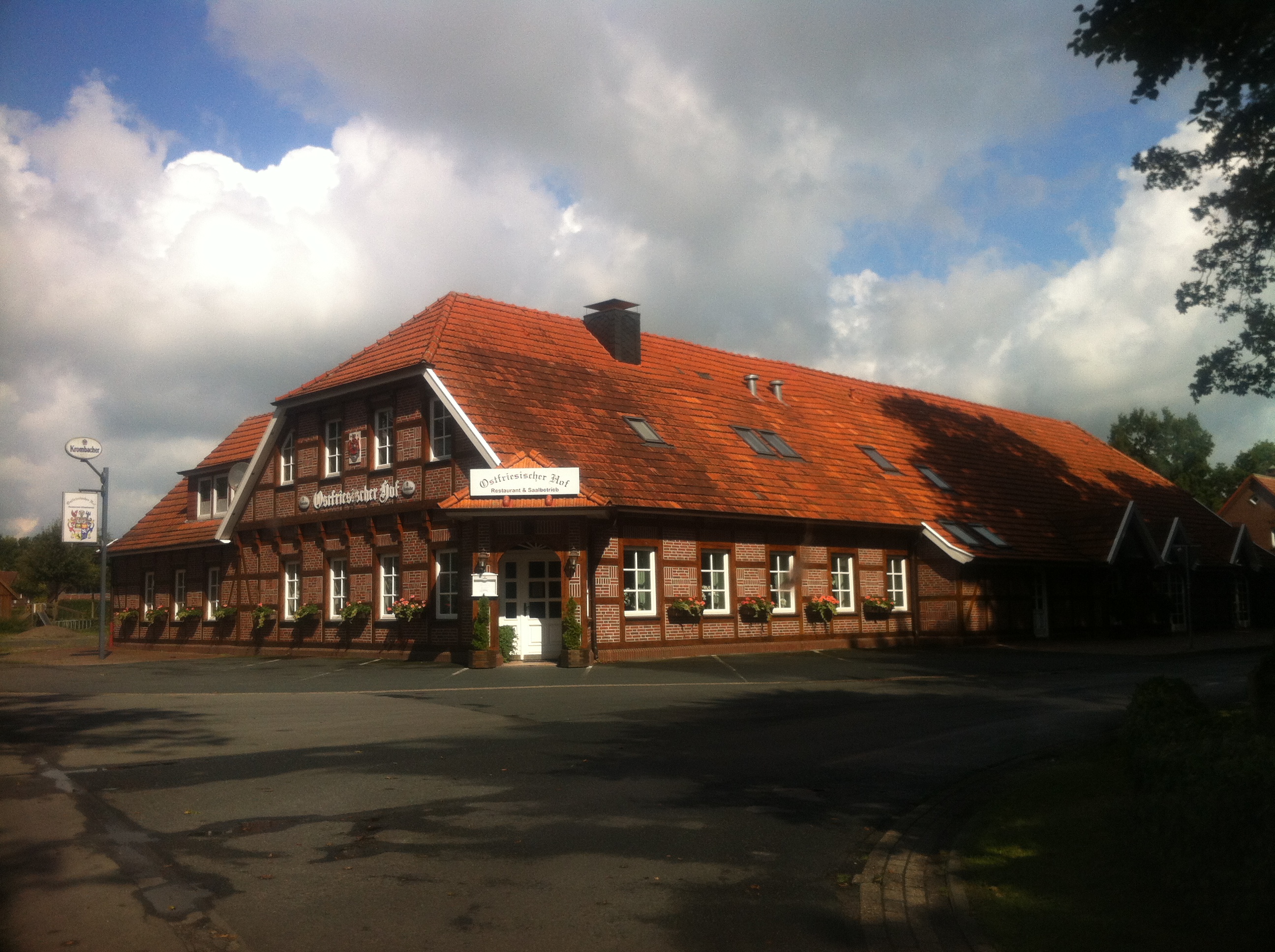 Bild 1 Ostfriesischerhof in Westerstede