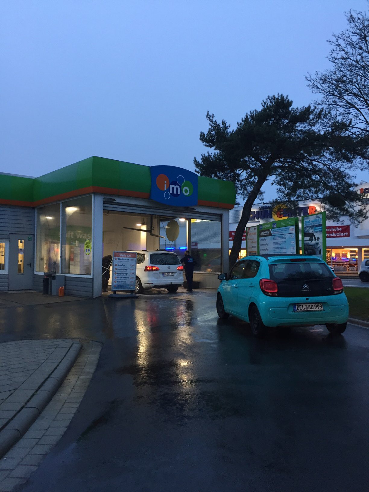 Bild 2 IMO Car Wash in Delmenhorst