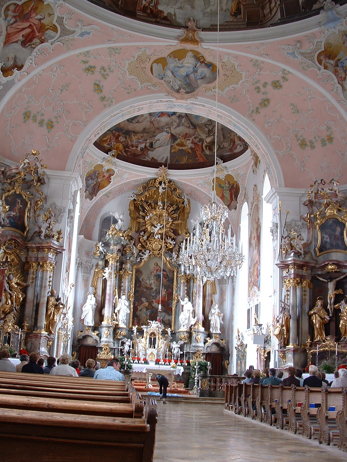 Katholisches Pfarramt in Oberammergau in der Kirche