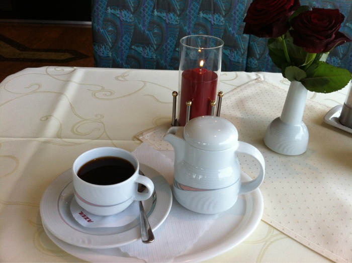 Ein K&auml;nnchen Kaffee im Strandhotel