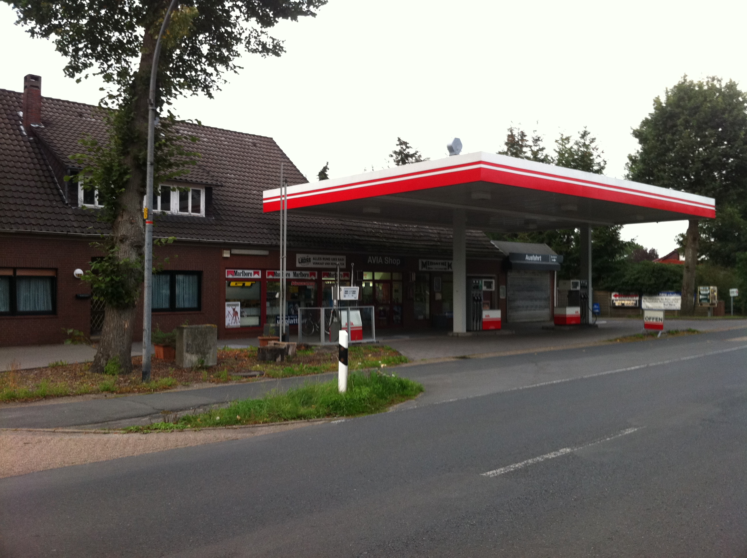 AVIA Station in Sandkrug