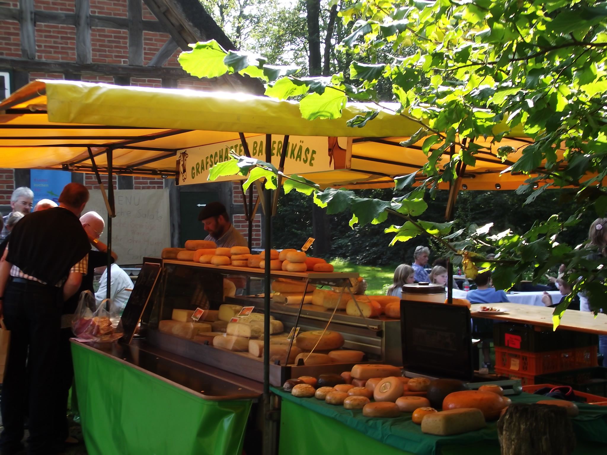 Museumsdorf Cloppenburg - &quot;Genuss im Nordwesten&quot; am 25.9.2011 - Grafschafter Bauernkäse