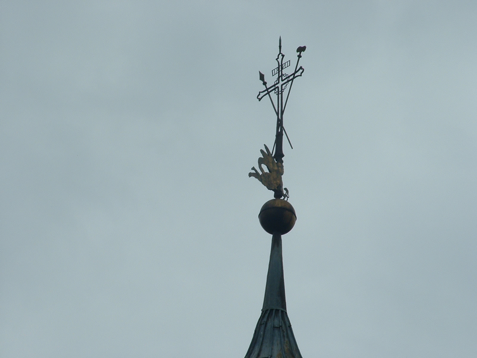 Kirchturmspitze beim Schloß Clemenswerth in Sögel