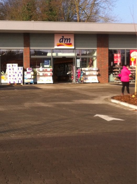 Bild 1 dm-drogerie markt in Bremen