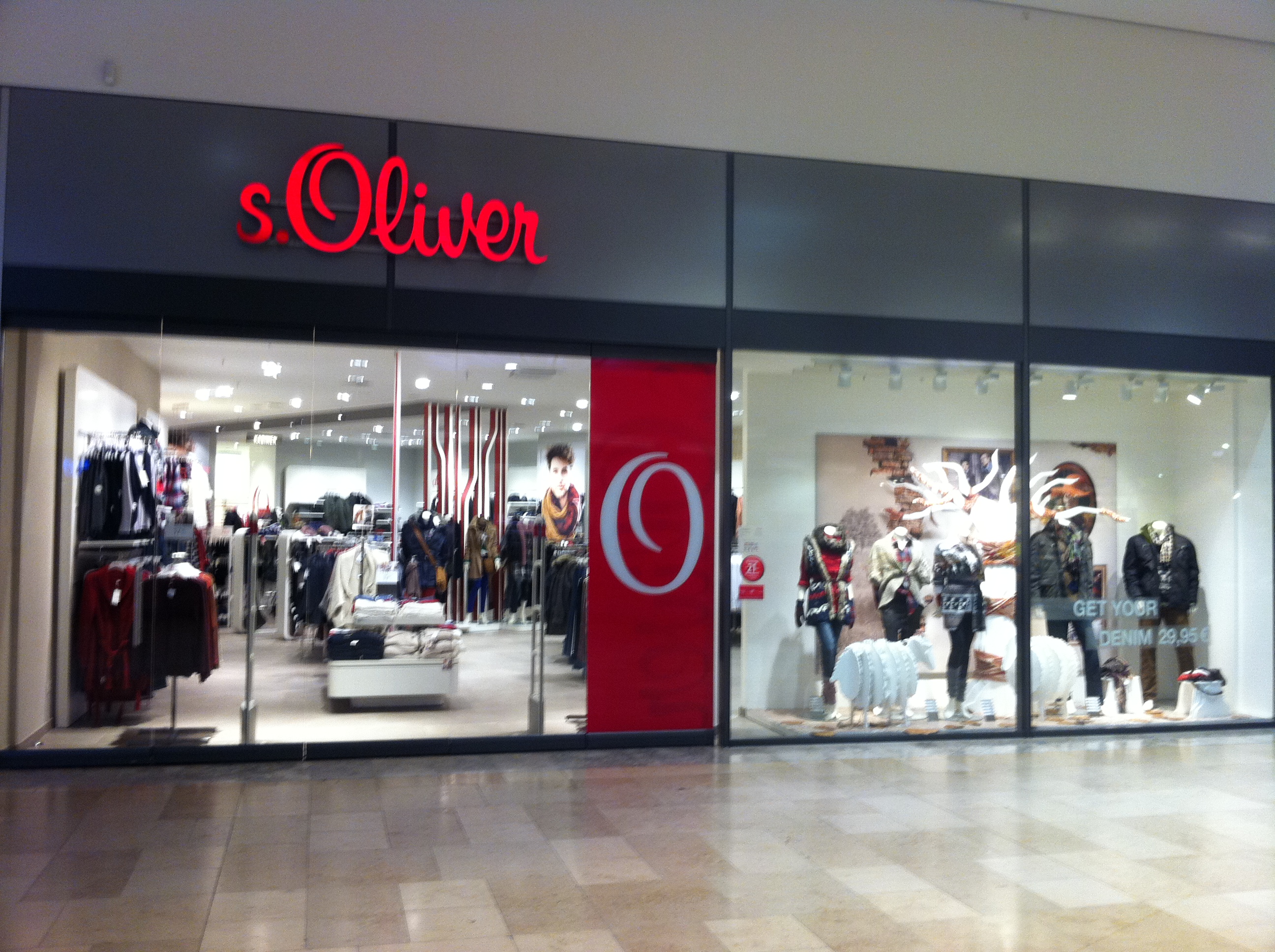 S. Oliver Store im Famila Center Oldenburg Wechloy