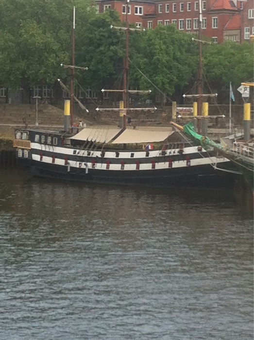 Bild 2 Pannekoekschip Admiral Nelson in Bremen