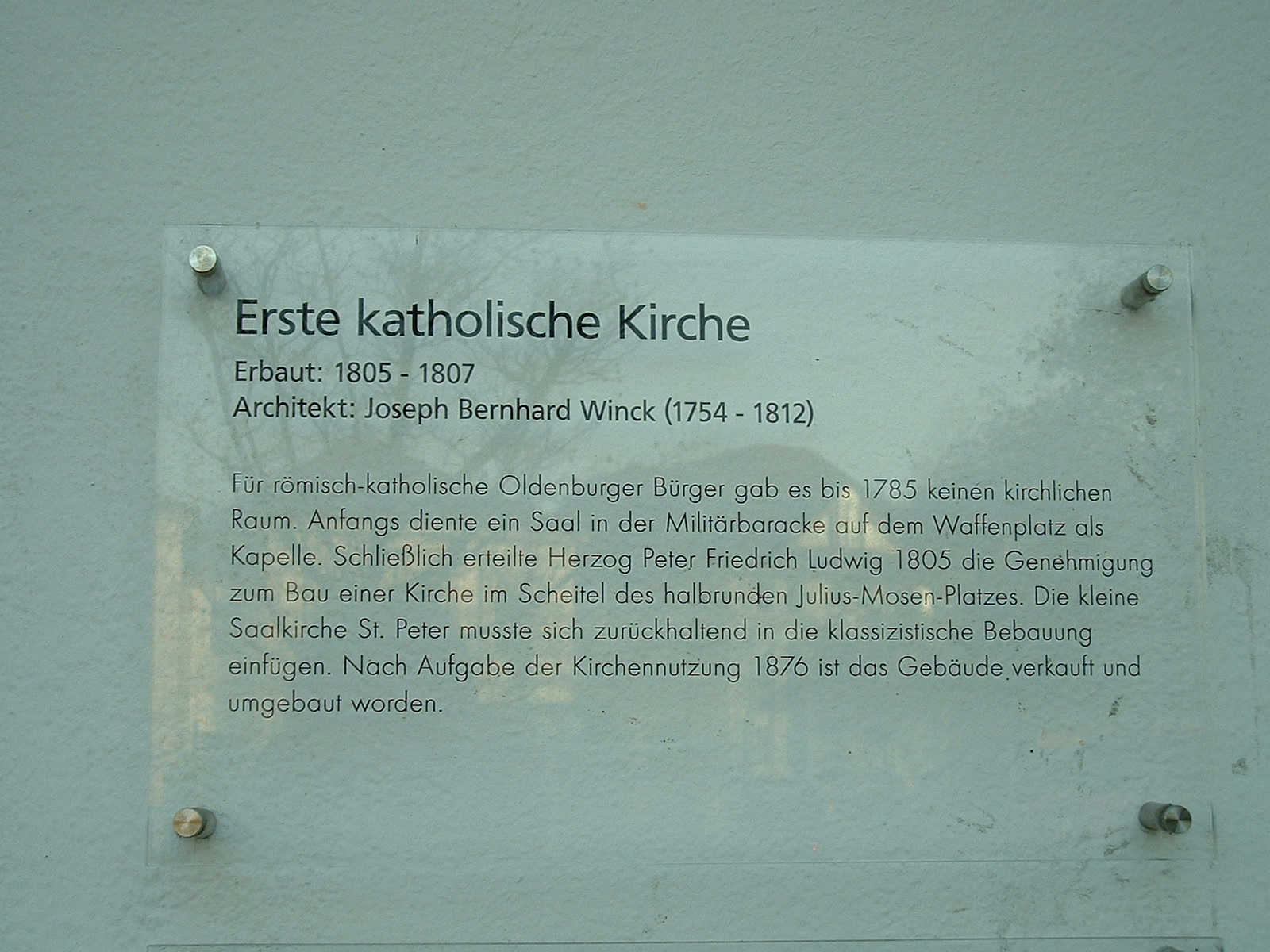 Die Haaren Apotheke war vorher die erste katholische Kirche in Oldenburg