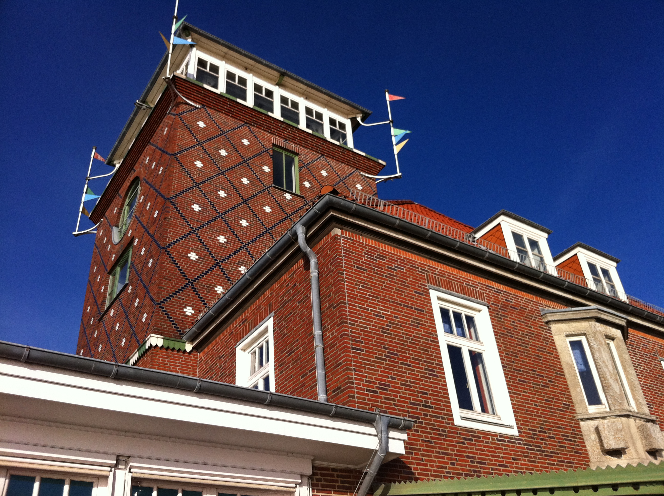 Die Strandhalle in Bremerhaven am 10.1.2012 - Der schöne blaue Himmel war leider ganz schnell verschwunden