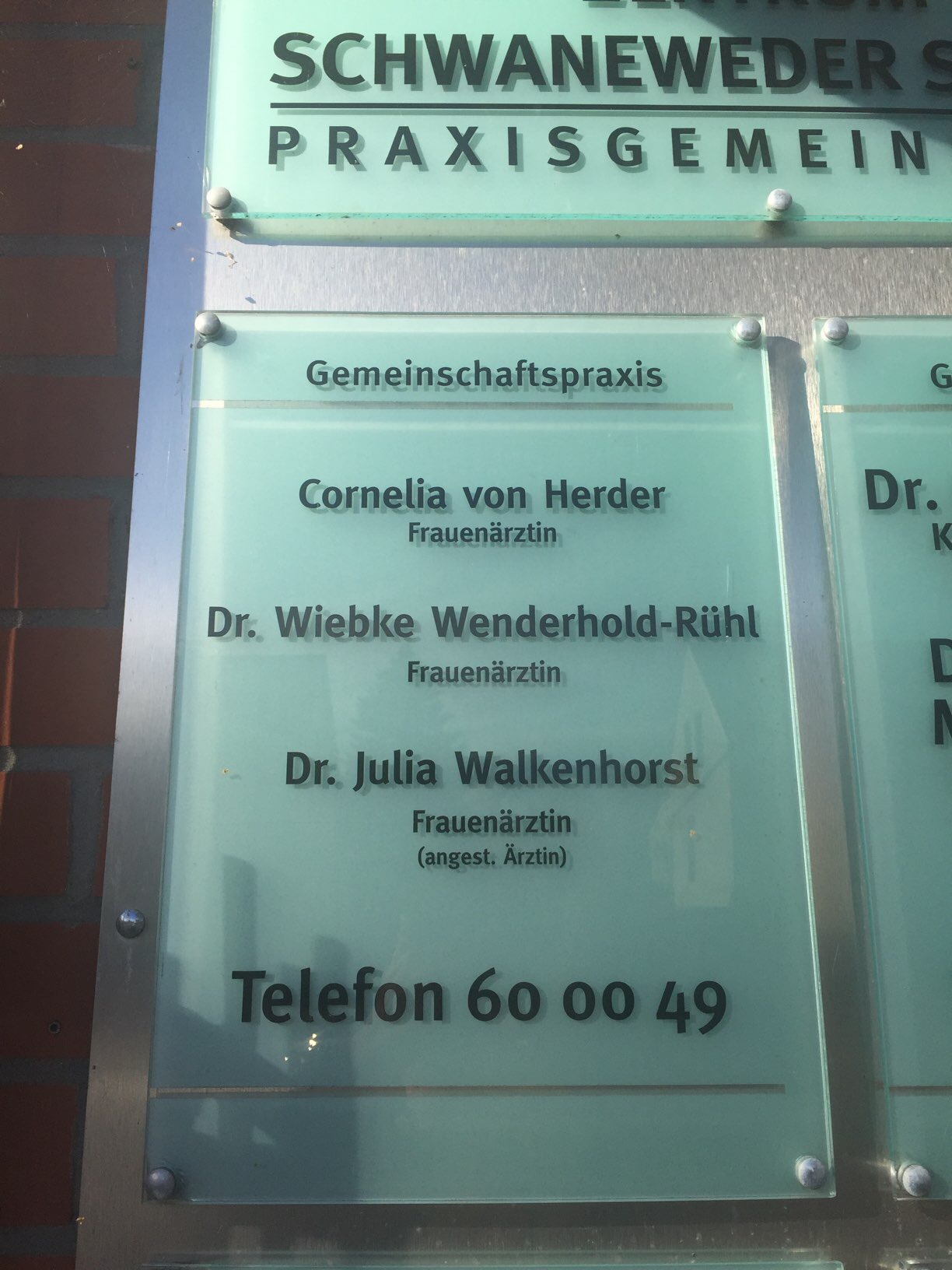 Bild 2 Schön Klaus Dr., Herder von Cornelia Frauenarztpraxis in Bremen