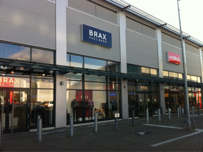 Bild 1 Brax Factory Store in Stuhr