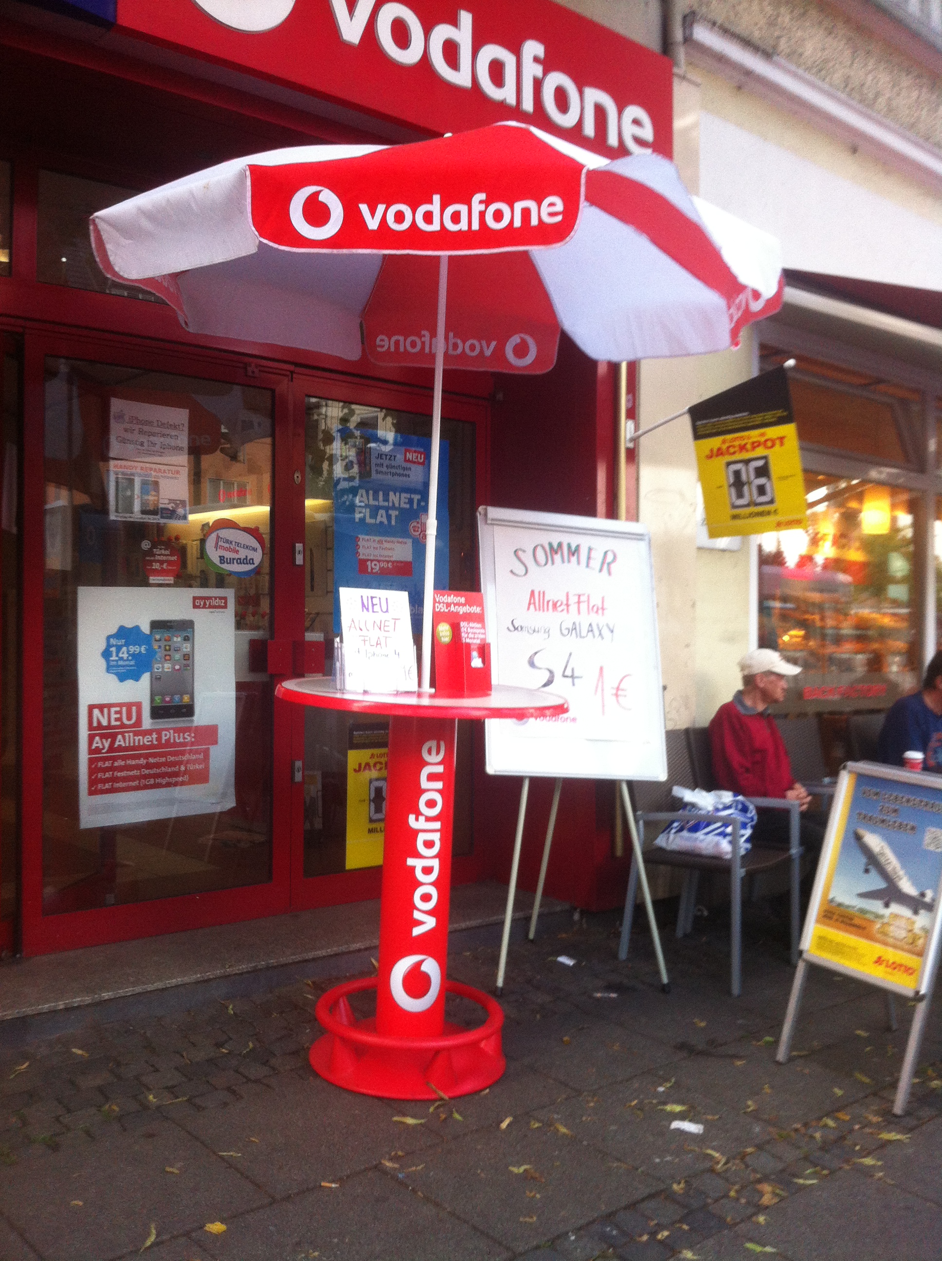 Bild 3 HandyWorld Fachhandel O2 / Vodafone Shop & Mobilfunkreparatur in Bremen
