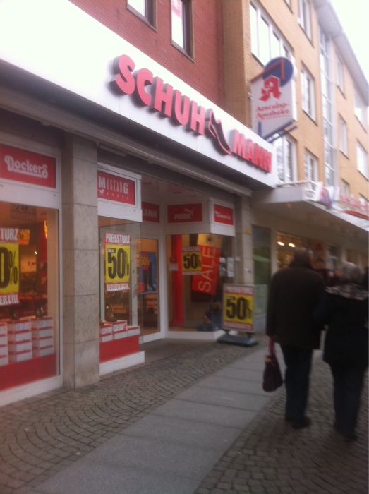 Bild 1 Schuh-Mann in Bremen