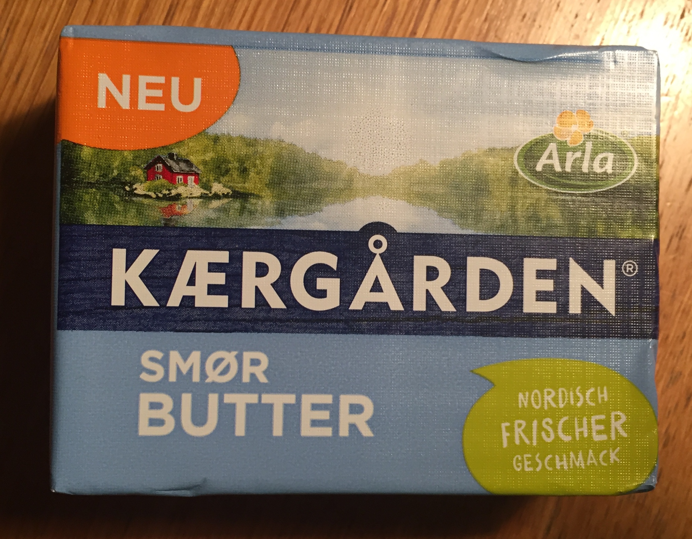 Neue Verpackung 250 g ungesalzene Butter in Dänemark abgepackt