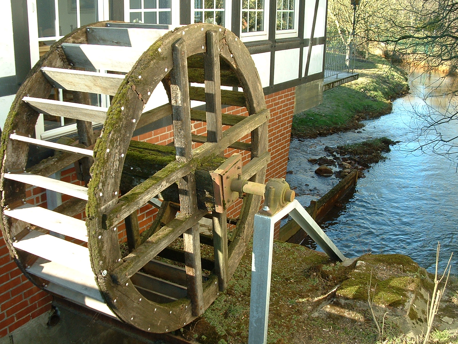 Hotel Restaurant Caf&eacute; Zur Wasserburg in Harpstedt - M&uuml;hlrad an der Delme