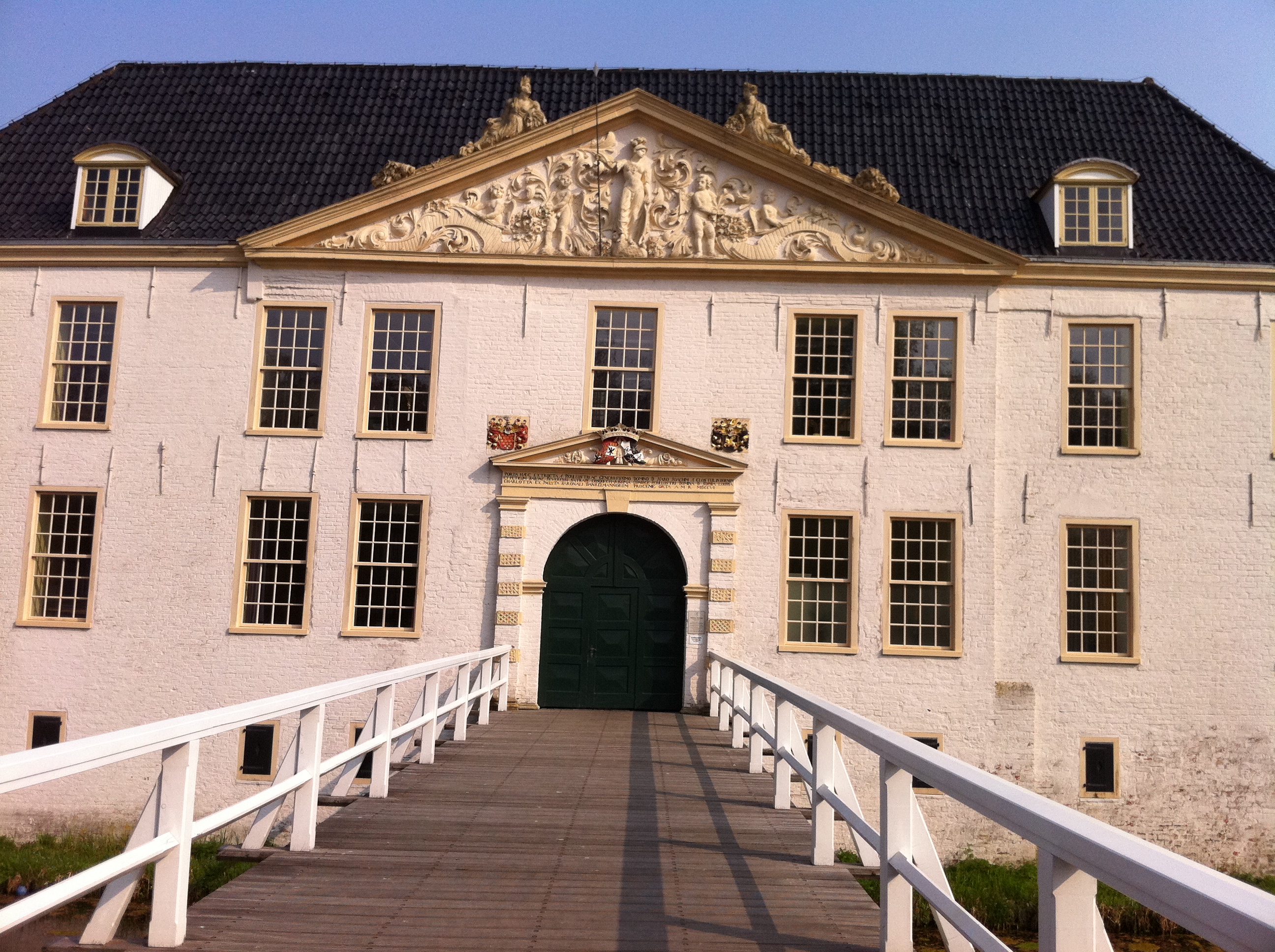 Haupt- und Realschule im Schloß Dornum - Ostfriesland