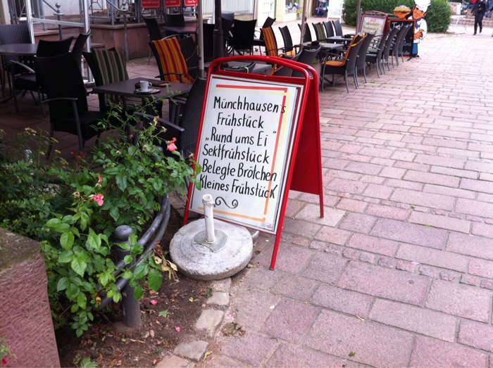 Das Caf&eacute; Rosengarten in Bodenwerder