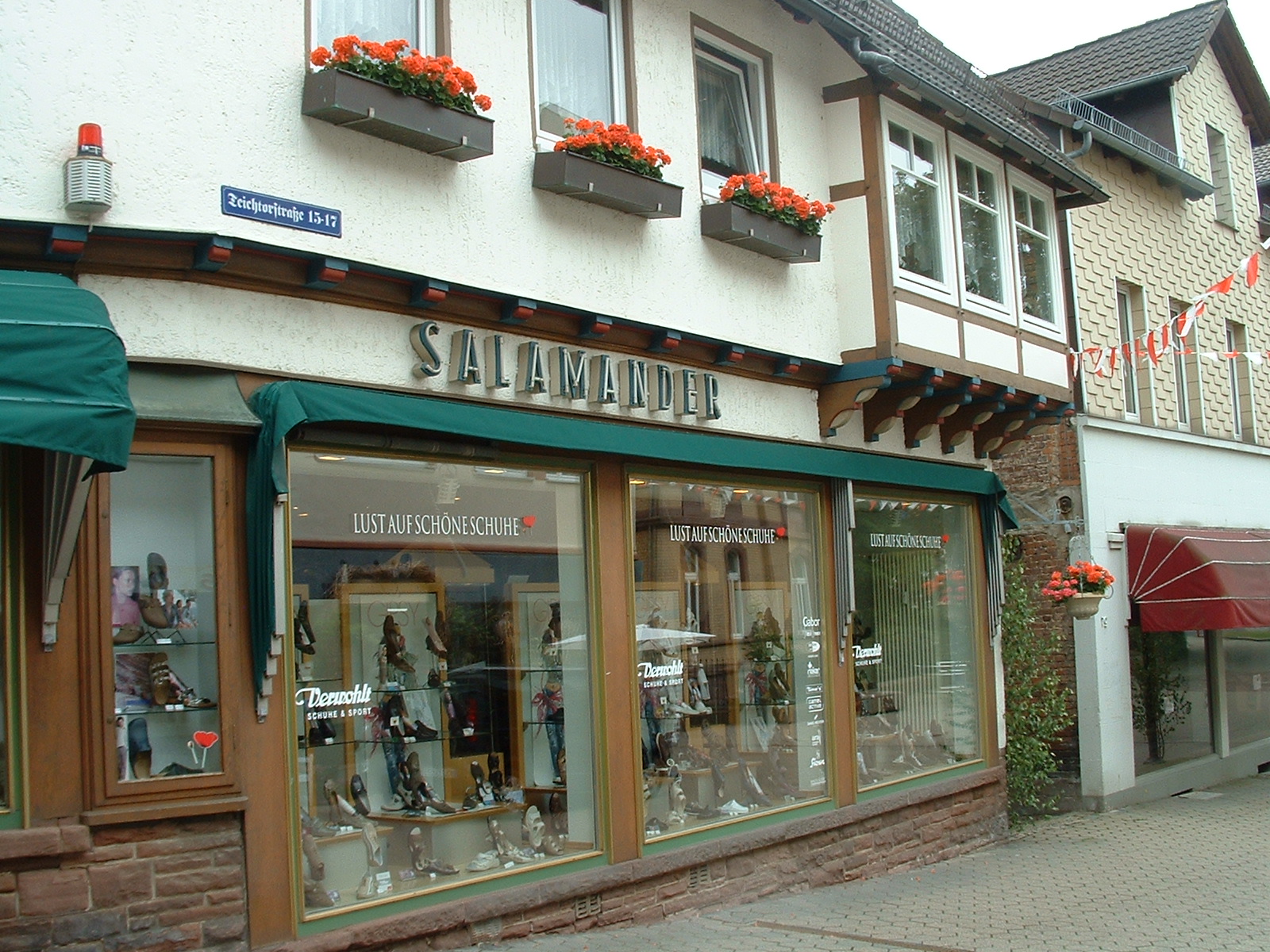 Verwohlt Schuhgeschäft in Stadtoldendorf