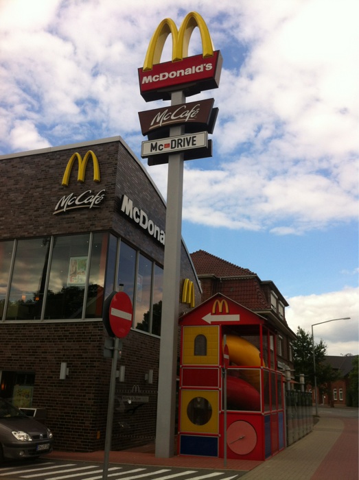 Bild 2 McDonald's in Syke