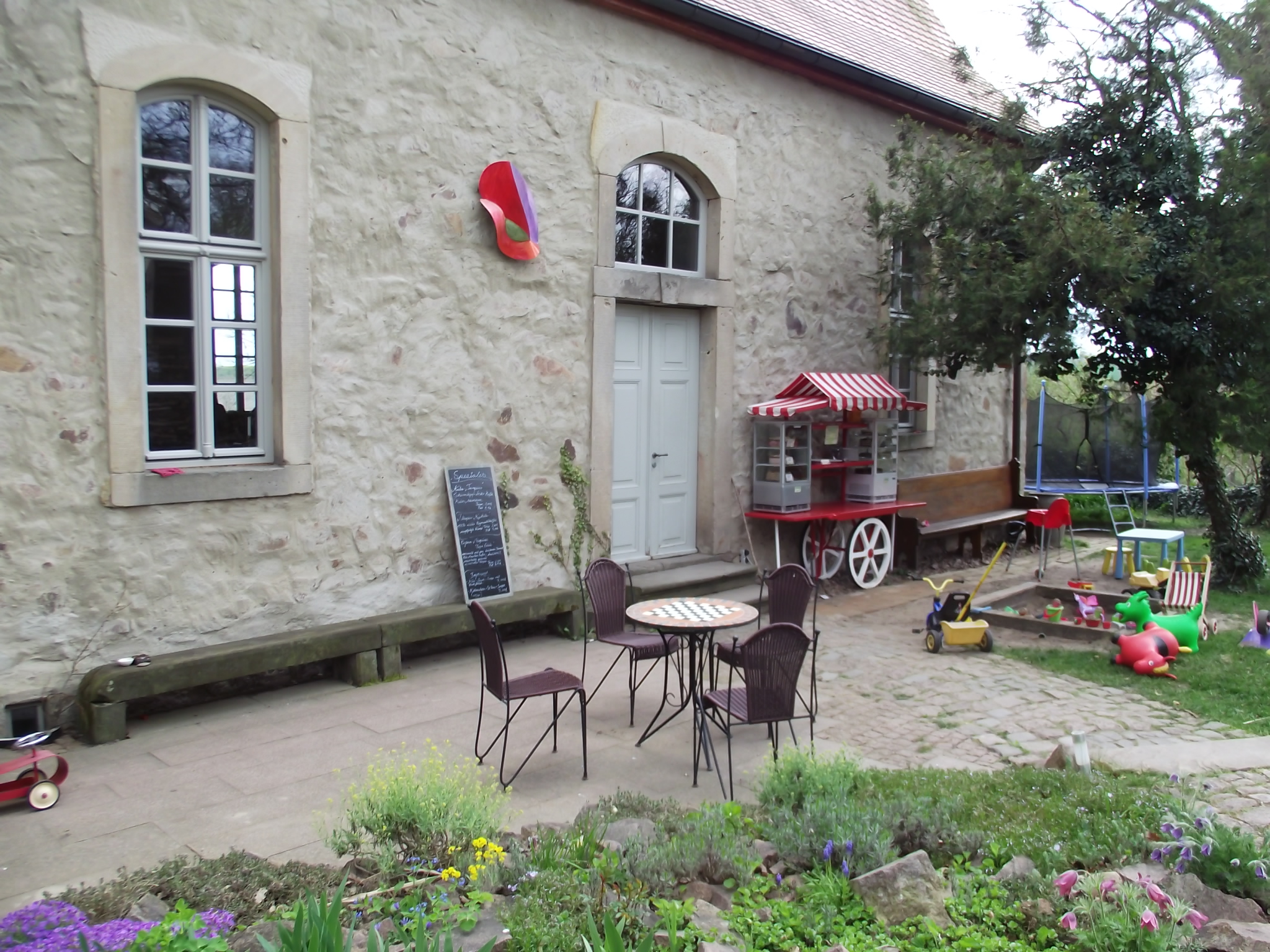 Bild 27 Café & Galerie »Picknick am Wegesrand« in Wettin-Löbejün