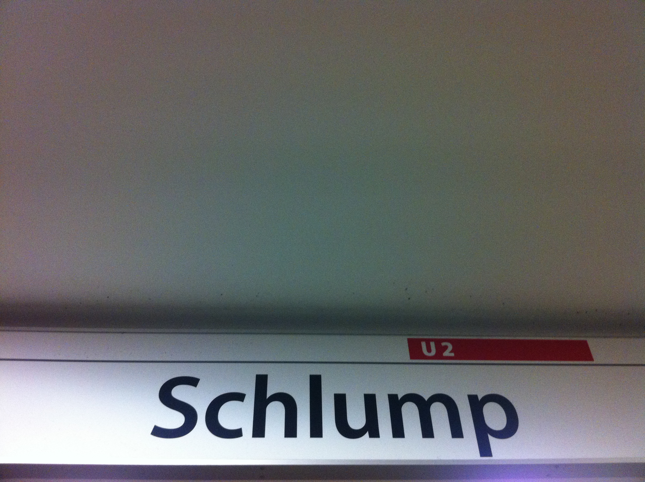 Schlump - U-Bahn Station der Hochbahn