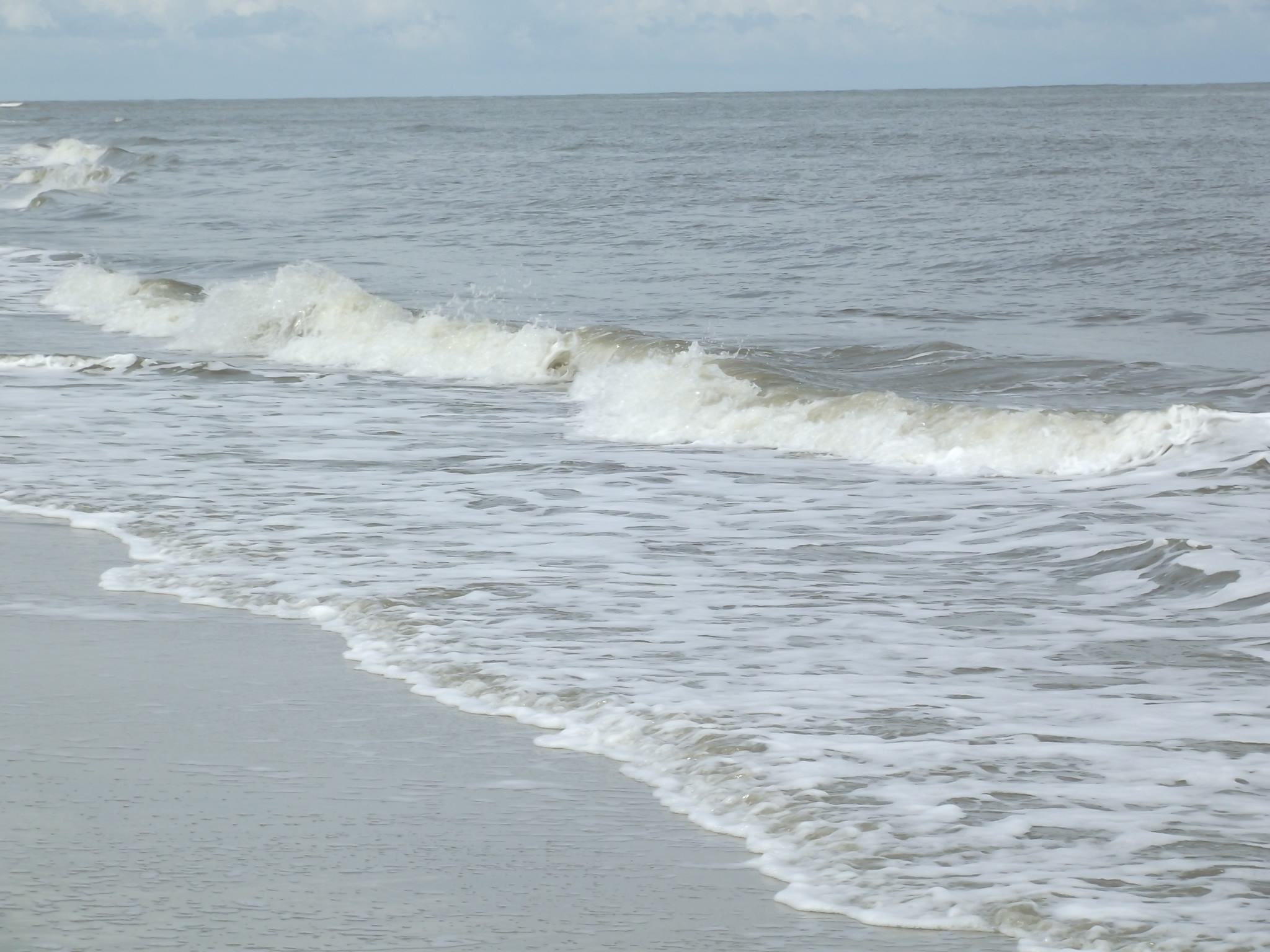 Wangerooge an der Nordsee - Spaziergang vor den Wellen