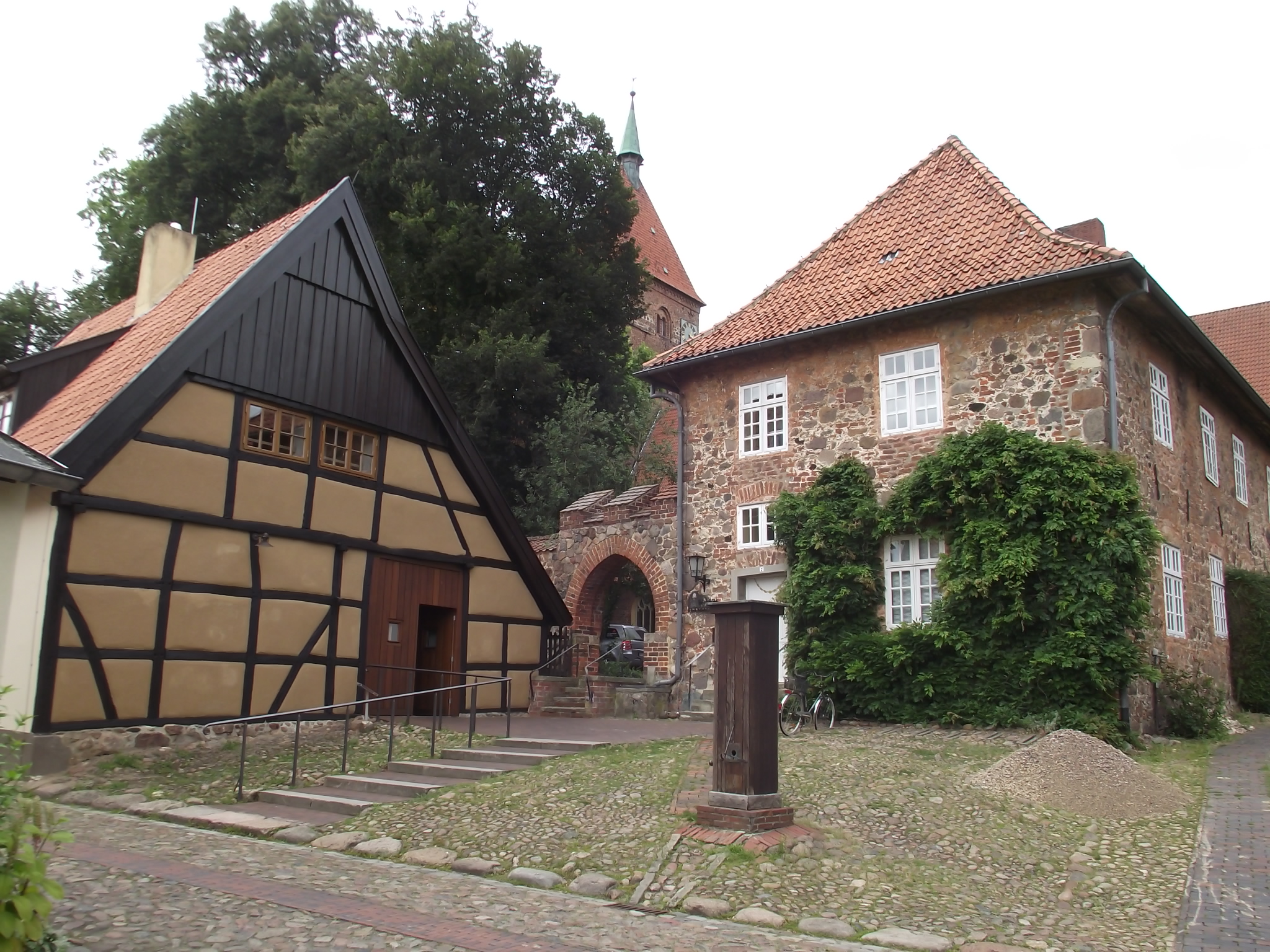 An der ev. luth. Alexanderkirche in Wildeshausen