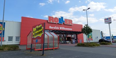 Möbel ROLLER Hamburg (Halstenbek) in Halstenbek