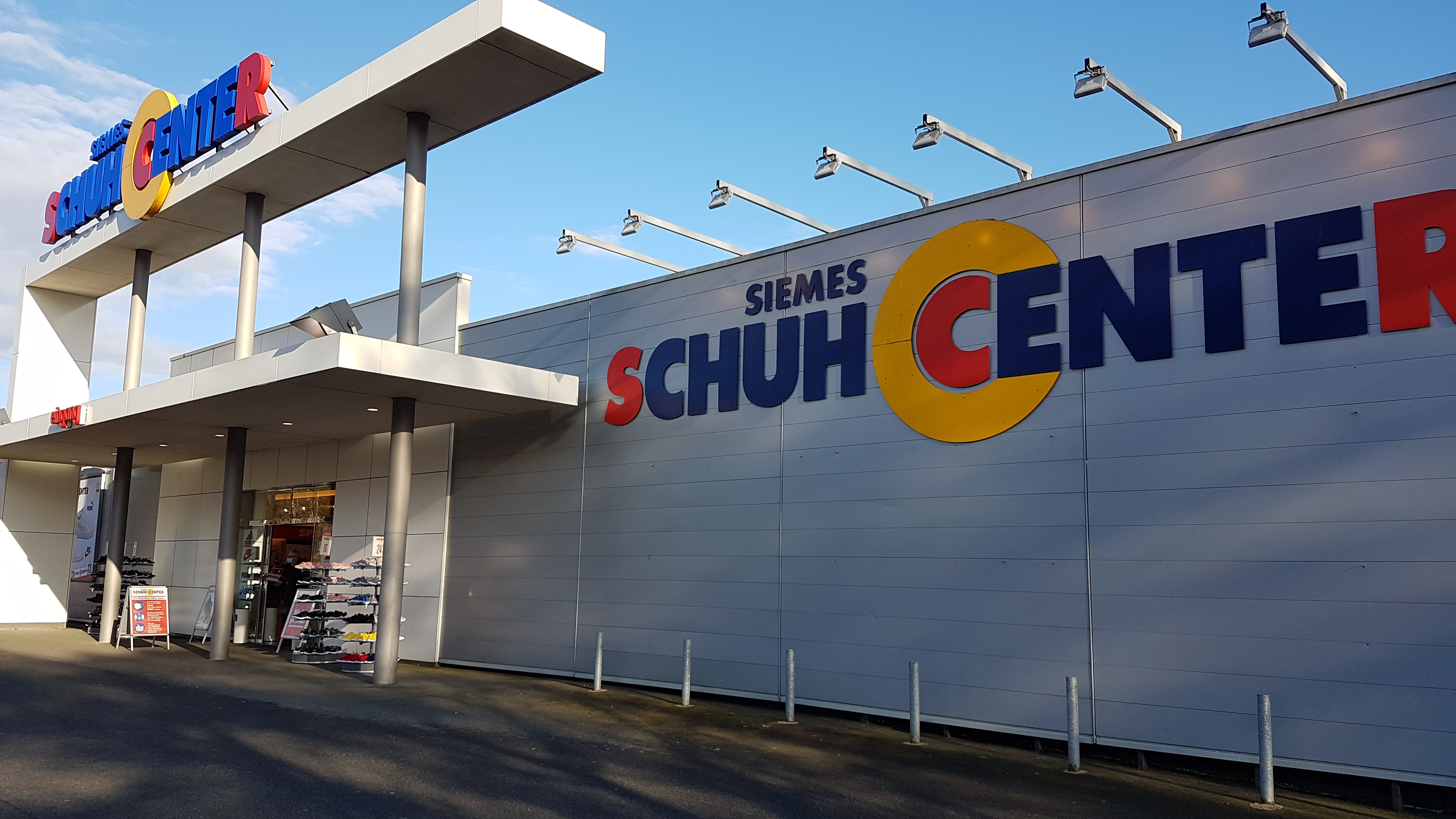 Bild 1 Siemes Schuhcenter GmbH & Co.KG in Pinneberg