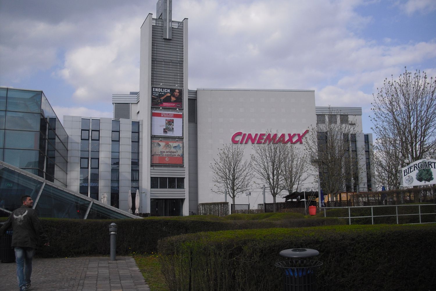 CinemaxX - 11 Bewertungen Stuttgart - Breitscheidstr. golocal