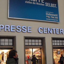k Presse + Buch im Hbf in Stuttgart