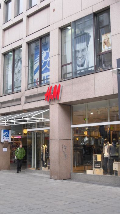 H&M Hennes & Mauritz, Königstraße 3