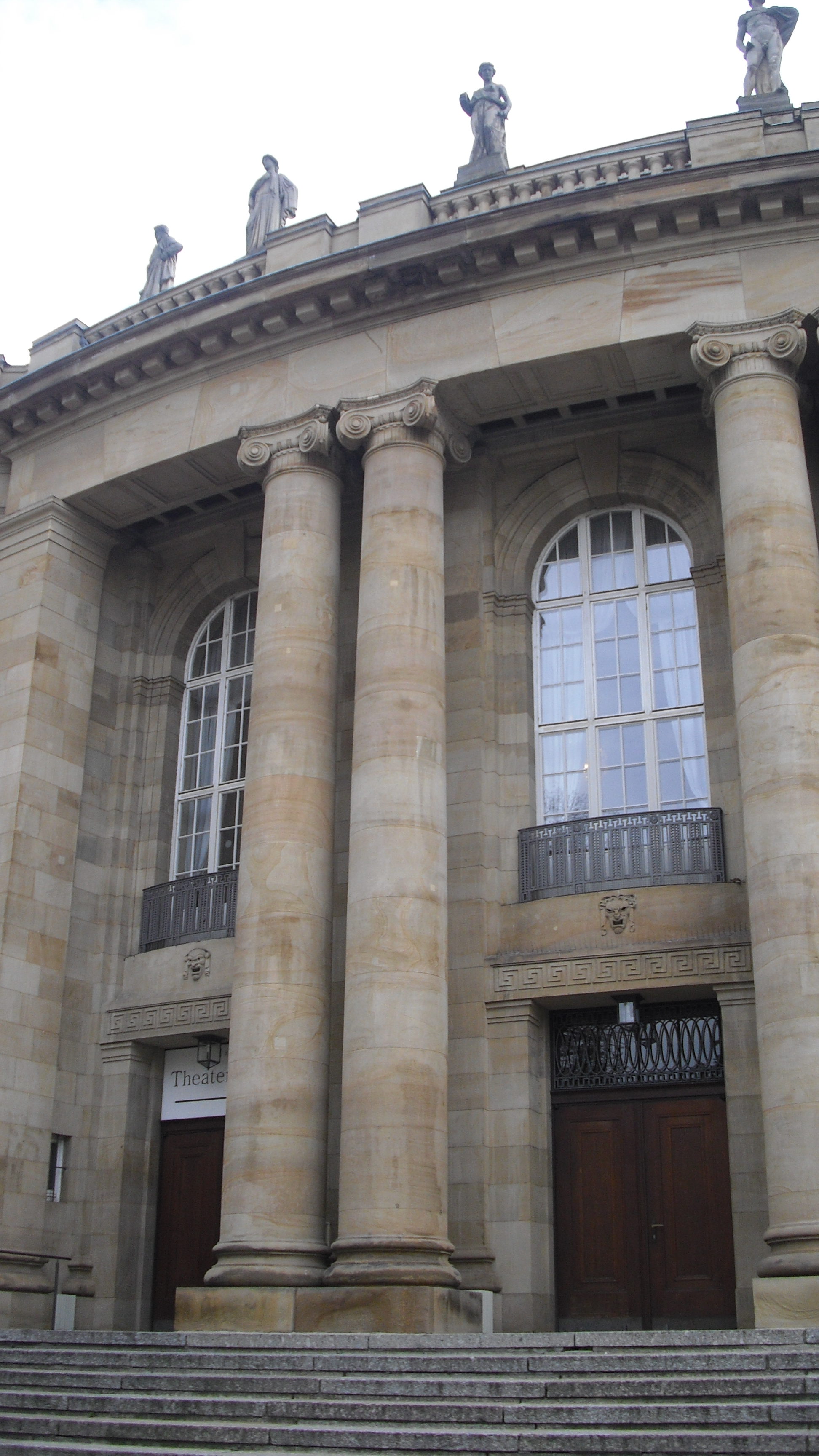 Bild 6 Württembergisches Staatstheater - telefonischer Kartenverkauf in Stuttgart