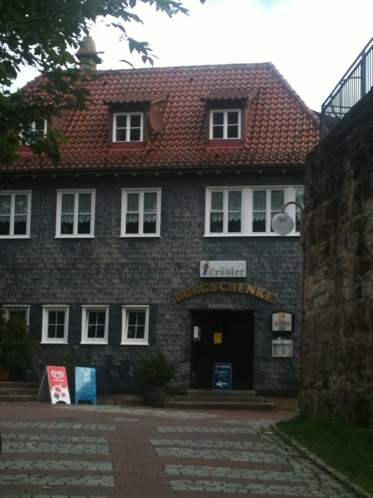Bild 1 Trödler zur Burgschenke in Esslingen am Neckar