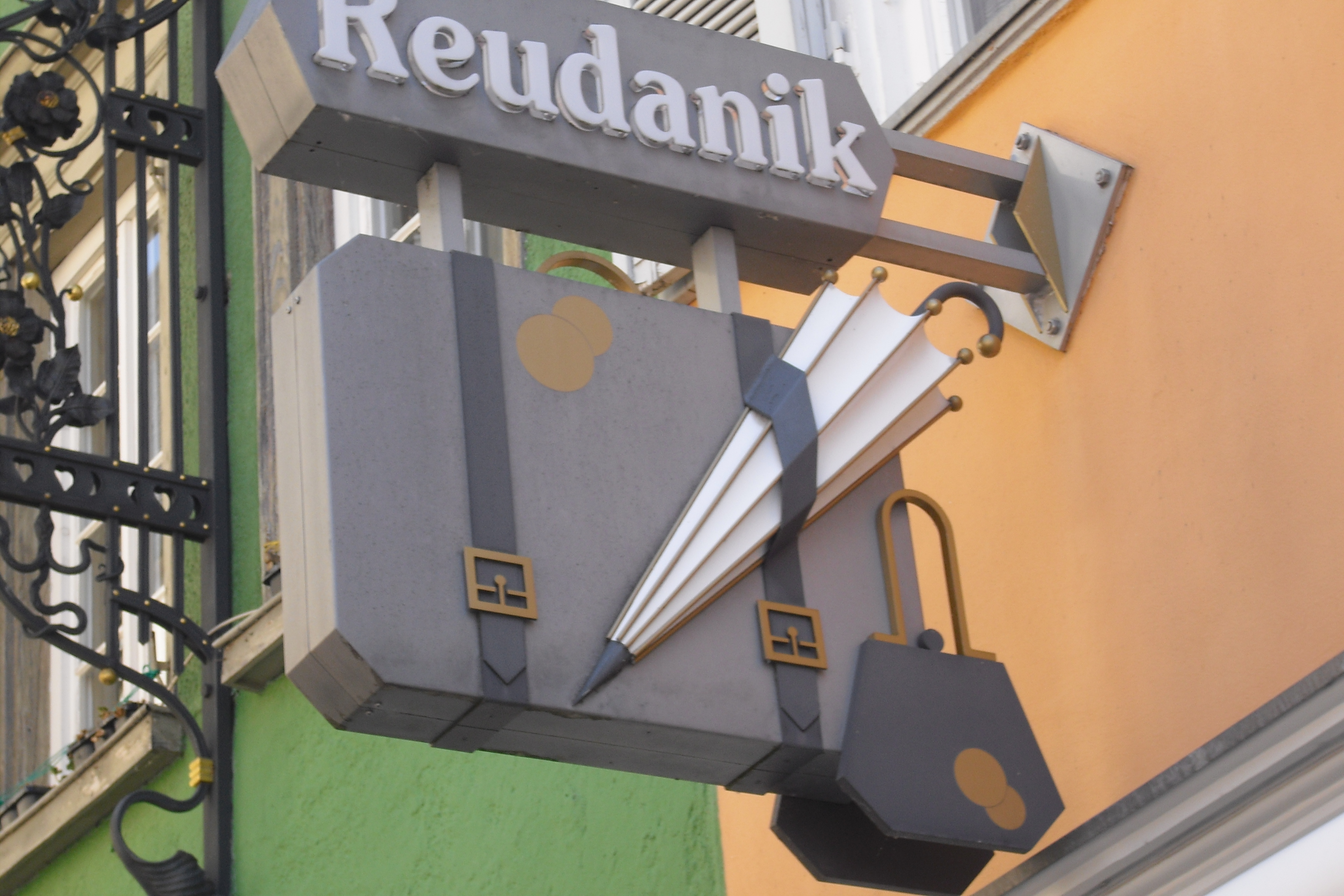 Bild 2 Reudanik Lederwaren in Rottenburg am Neckar