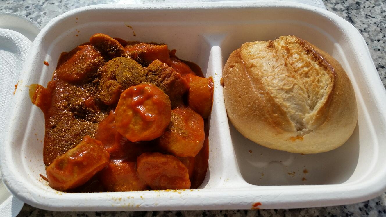 Echt grosse Currywurst für 3.90€